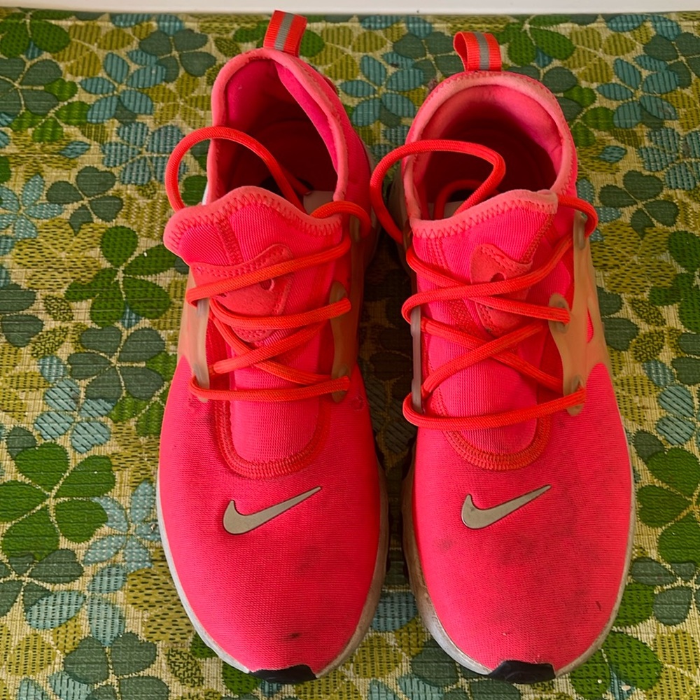 Nike React Presto Laser Crimson Men's Size: 8